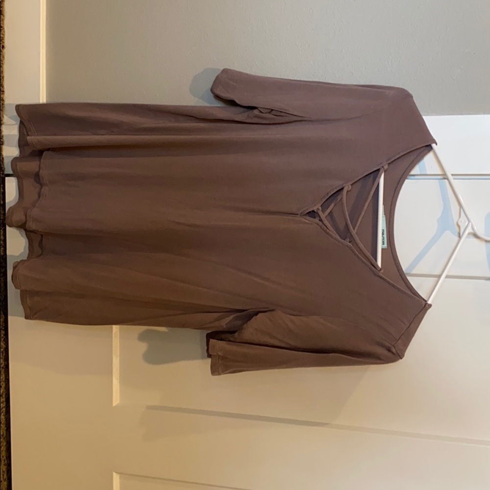 Maurice’s short sleeve shirt with lace up front
